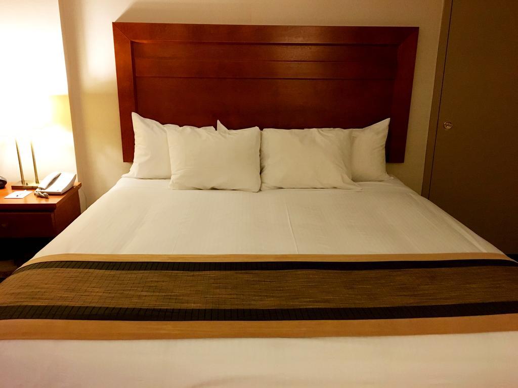 ST. ALBERT INN & SUITES | ⋆⋆⋆ | SAINT ALBERT, CANADA | SEASON DEALS ...